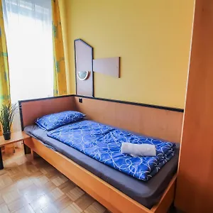  Kwatera prywatna Cozy - U3 Hutteldorferstrasse